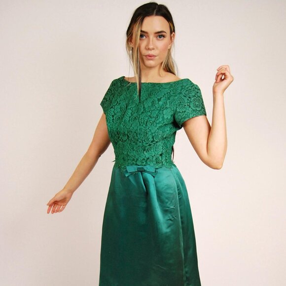 50s Evening Dress (M) vintage green lace satin medium - Picture 1 of 8